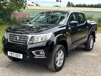 Used Nissan Navara 2021 for sale - 79111397: Photo