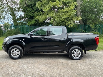 Used Nissan Navara 2021 for sale - 79111397: Photo