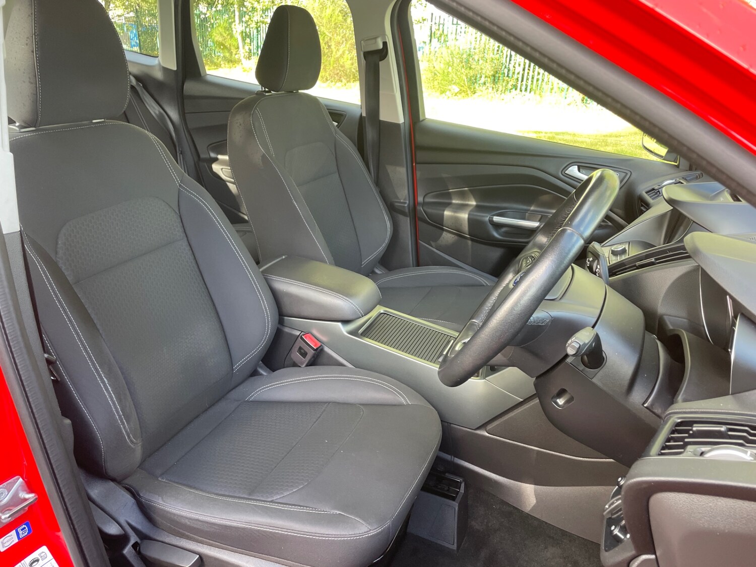 Used Ford Kuga 2017 for sale - 75945519: Photo 10