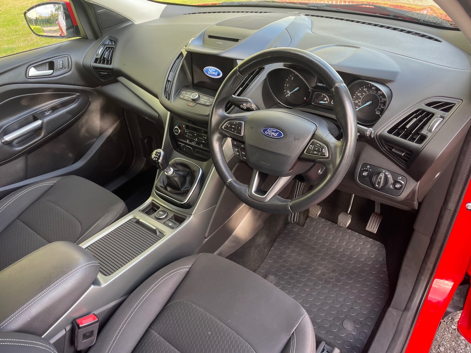 Used Ford Kuga 2017 for sale - 75945519: Photo 9