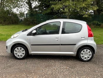Used Peugeot 107 2010 for sale - 79711178: Photo
