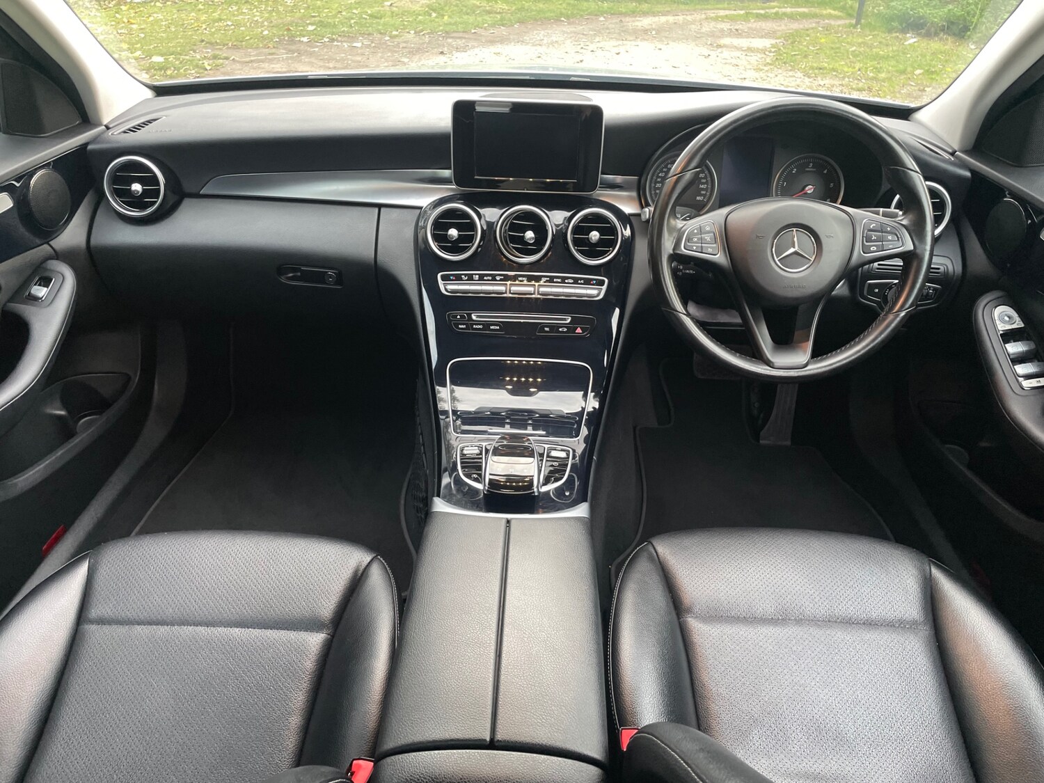 Used Mercedes-Benz C Class 2015 for sale - 76313370: Photo 13