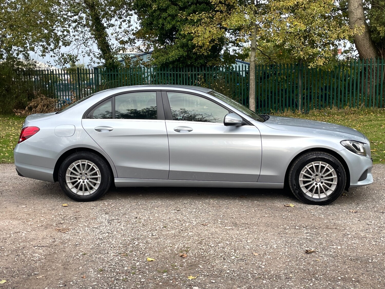 Used Mercedes-Benz C Class 2015 for sale - 76313370: Photo 8