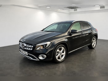 Used Mercedes-Benz GLA 2018 for sale - 77906923: Photo