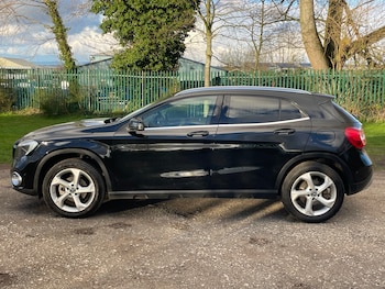 Used Mercedes-Benz GLA 2018 for sale - 77906923: Photo