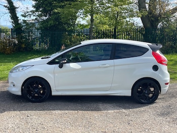 Used Ford Fiesta 2011 for sale - 78502836: Photo