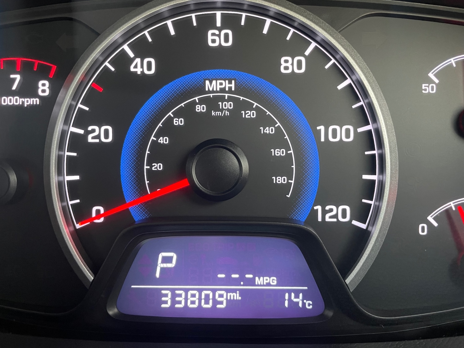 Used Hyundai i10 2017 for sale - 77968907: Photo 17