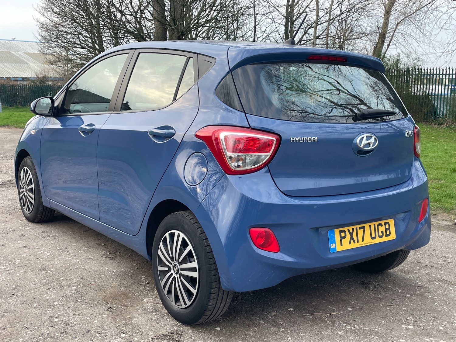Used Hyundai i10 2017 for sale - 77968907: Photo 5