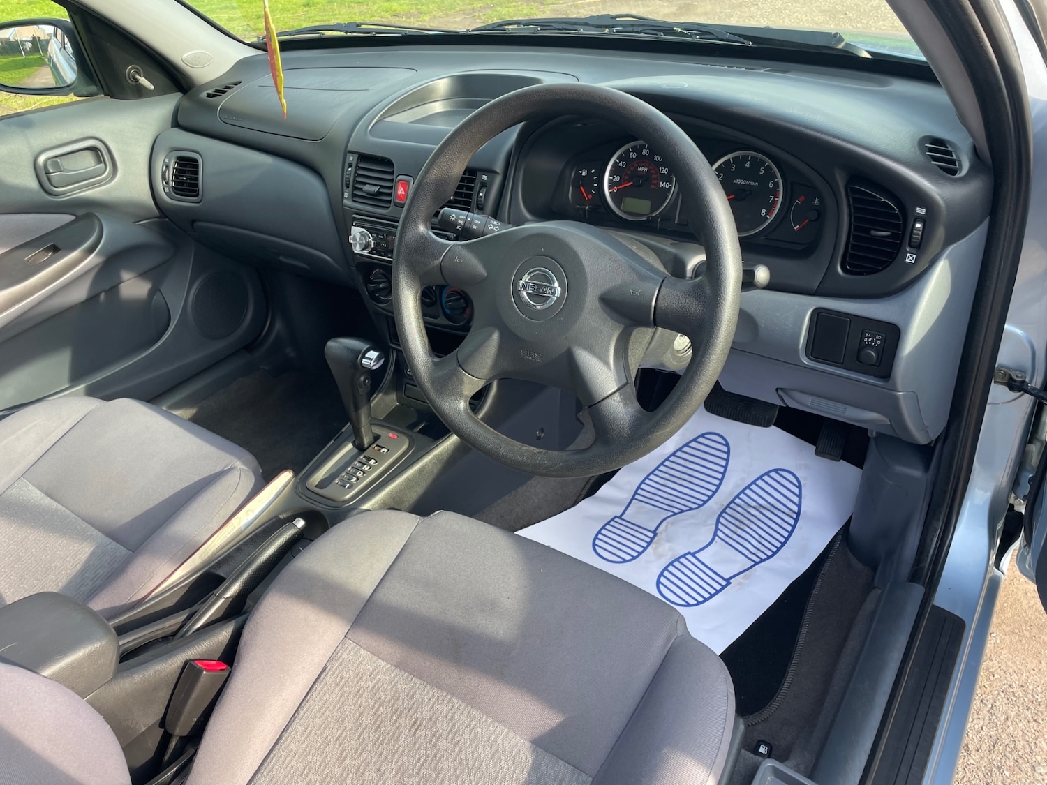 Used Nissan Almera 2004 for sale - 77977351: Photo 11