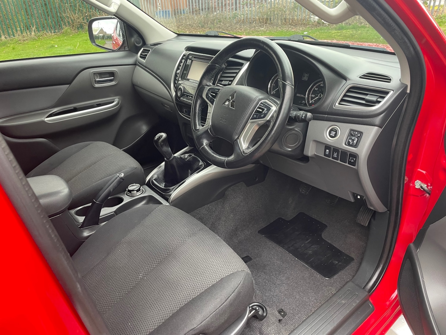 Used Mitsubishi L200 2017 for sale - 77661893: Photo 9