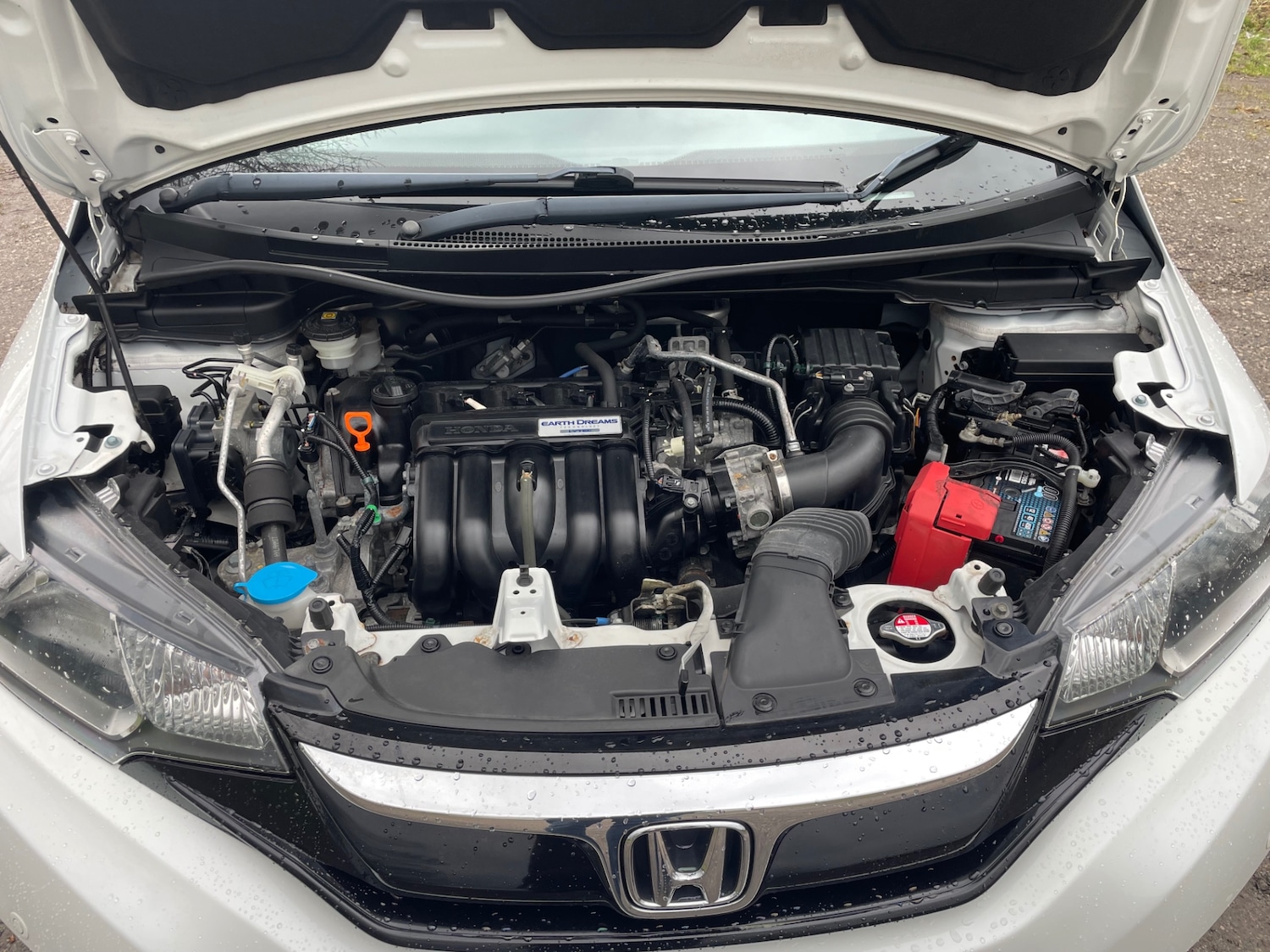 Used Honda Jazz 2016 for sale - 77342915: Photo 18