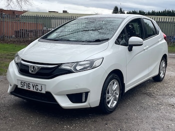 Used Honda Jazz 2016 for sale - 77342915: Photo