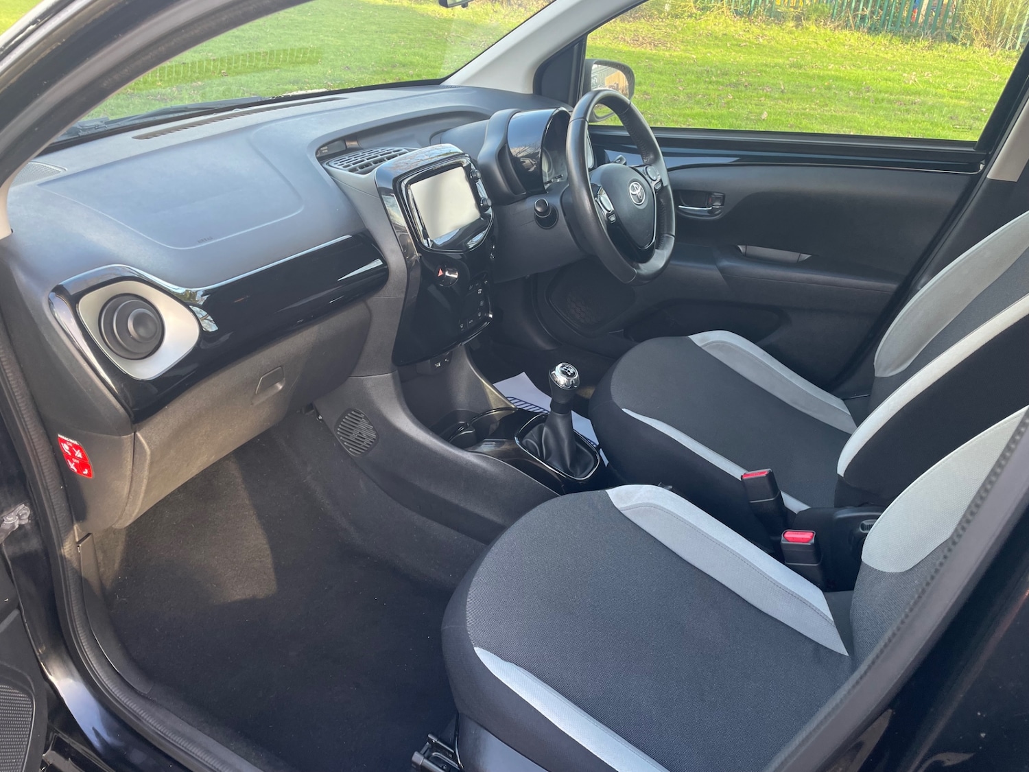 Used Toyota AYGO 2014 for sale - 76931051: Photo 11