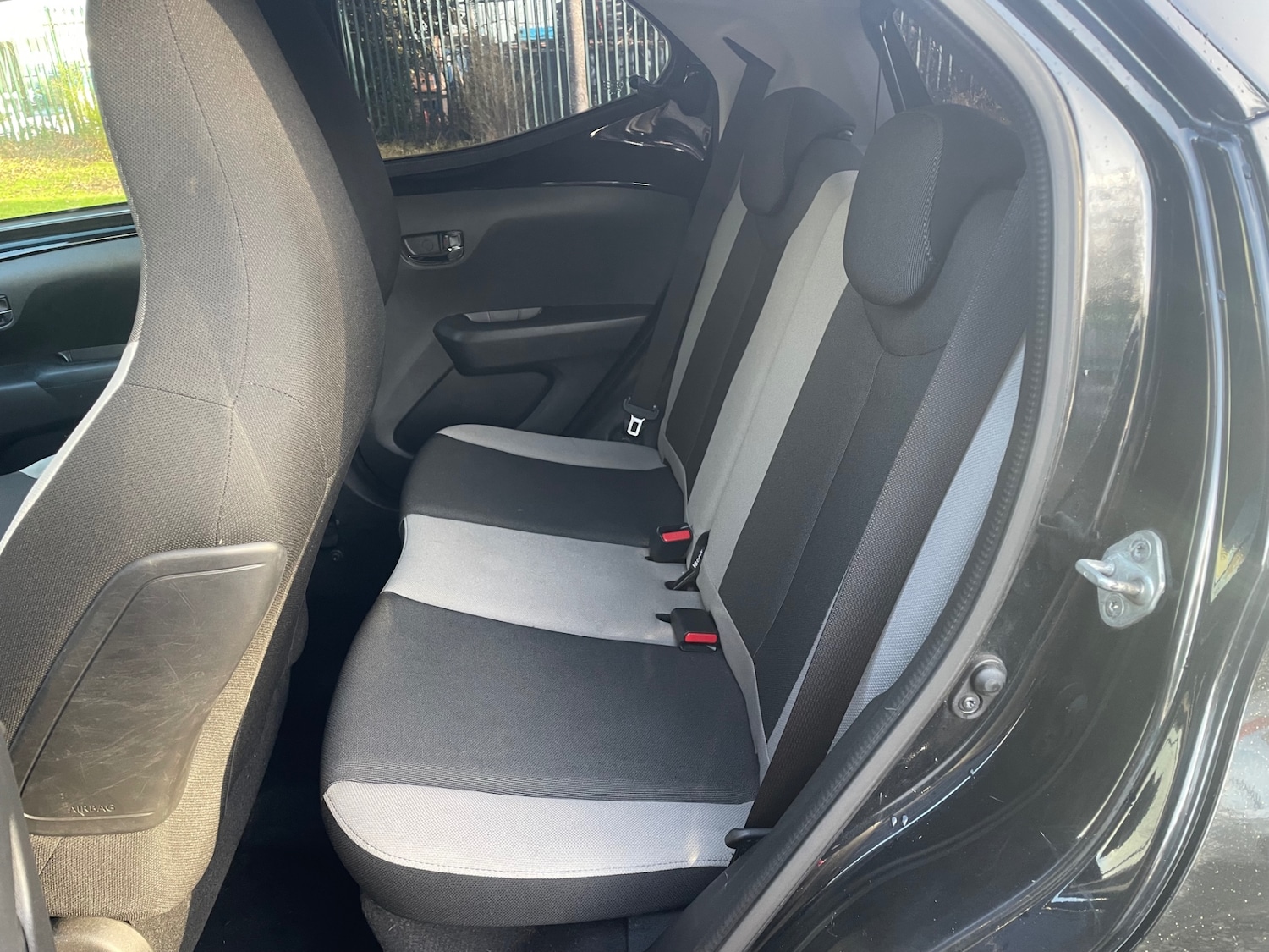 Used Toyota AYGO 2014 for sale - 76931051: Photo 13