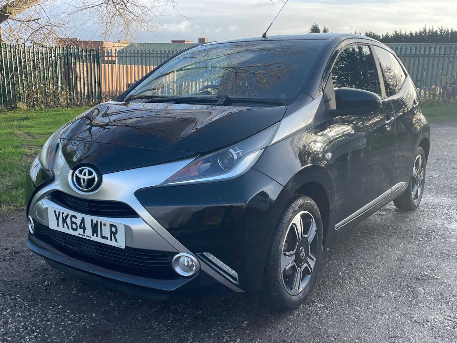 Used Toyota AYGO 2014 for sale - 76931051: Photo 3