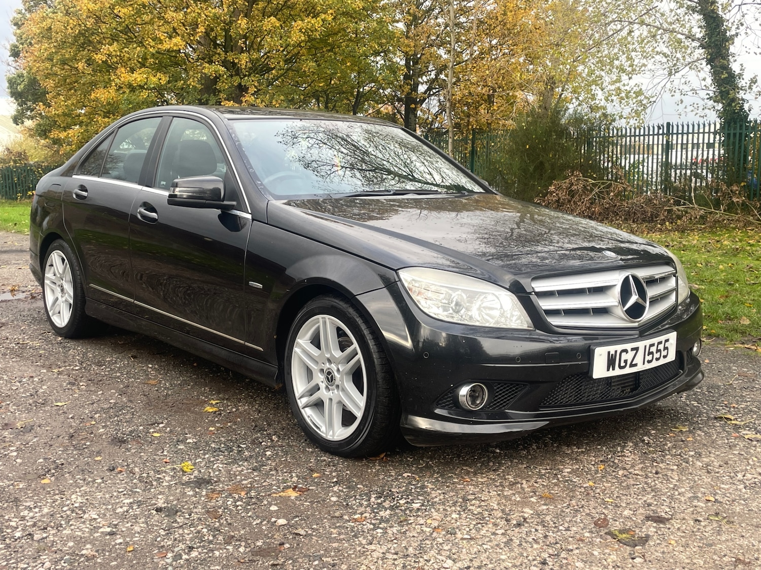 Used Mercedes-Benz C Class 2010 for sale - 76487686: Photo 1