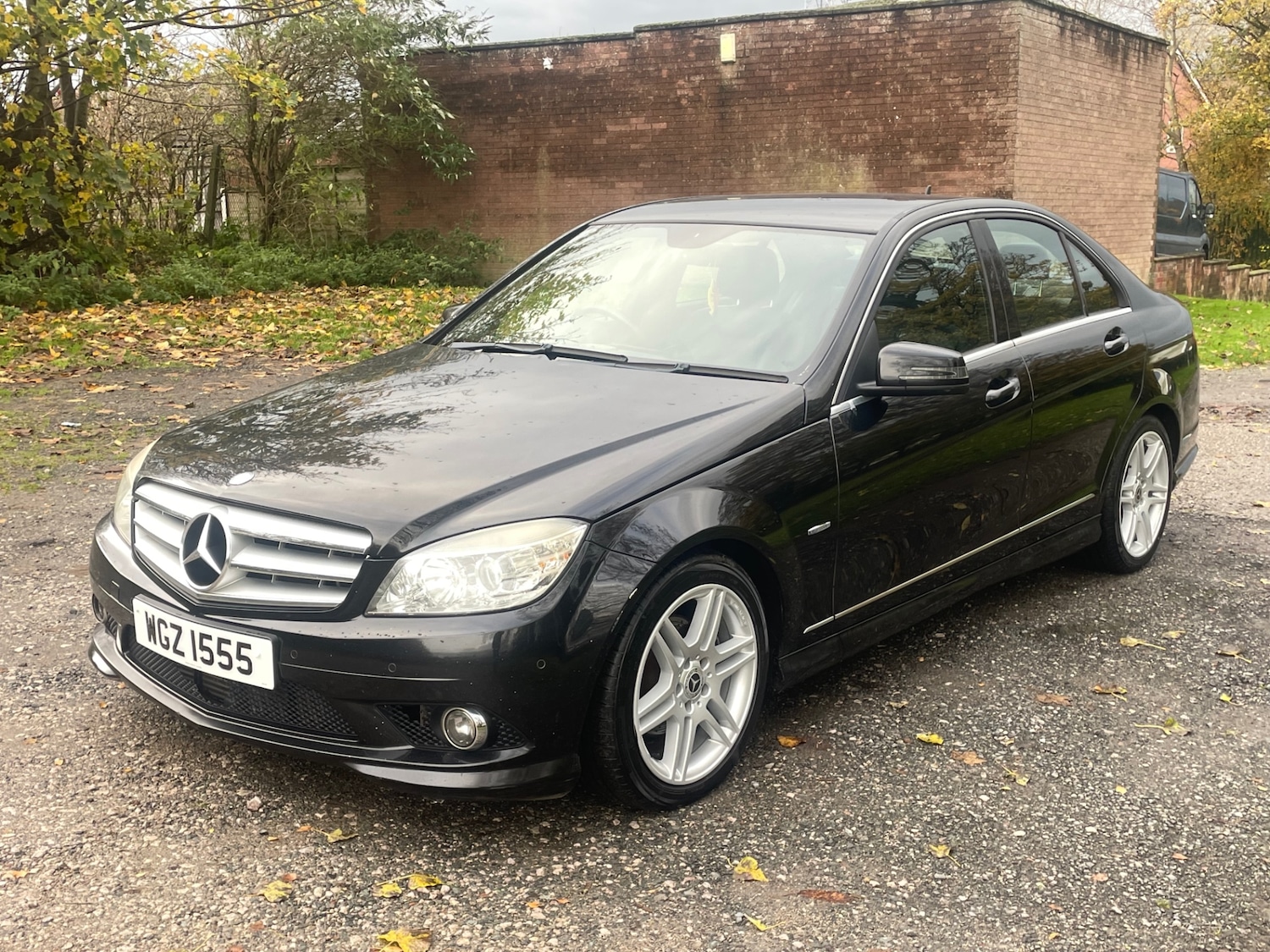 Used Mercedes-Benz C Class 2010 for sale - 76487686: Photo 3