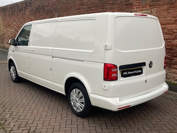 Used Volkswagen Transporter 2015 for sale - 76940035: Photo