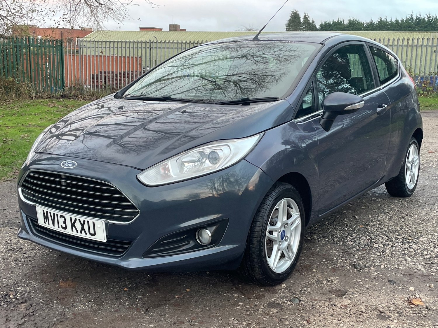 Used Ford Fiesta 2013 for sale - 76669230: Photo 3