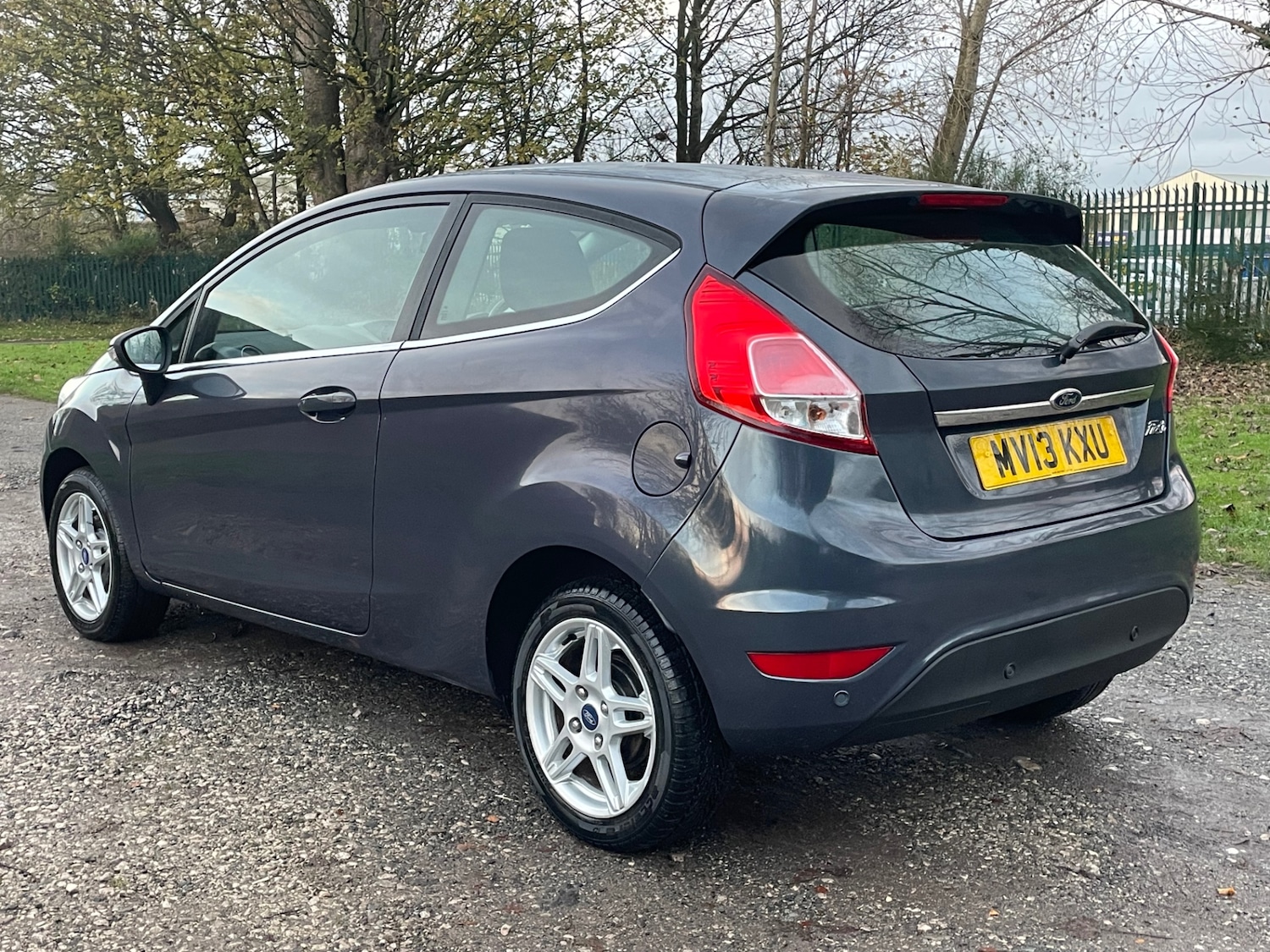 Used Ford Fiesta 2013 for sale - 76669230: Photo 5