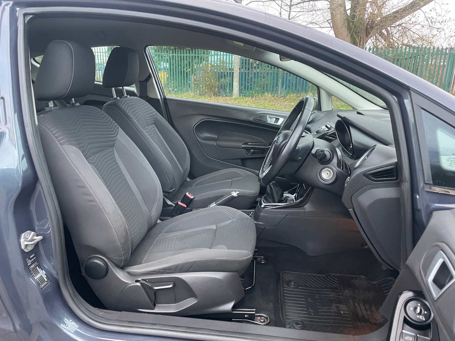 Used Ford Fiesta 2013 for sale - 76669230: Photo 9