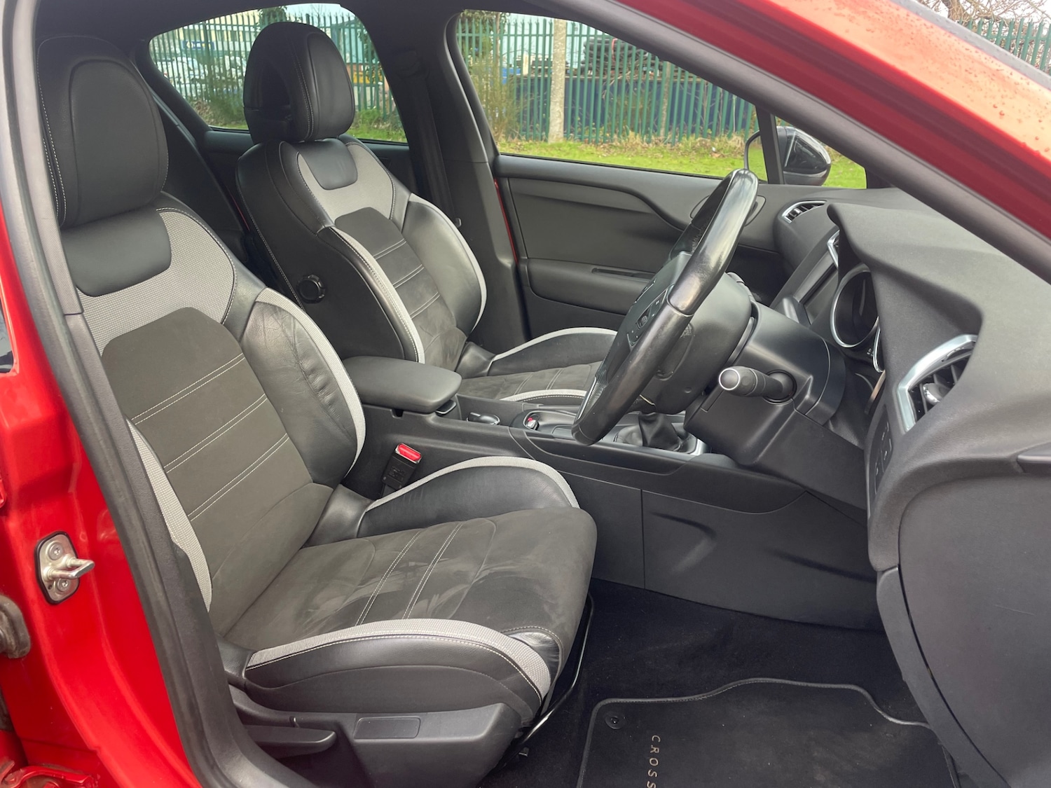 Used DS Automobiles DS 4 2015 for sale - 77086702: Photo 10