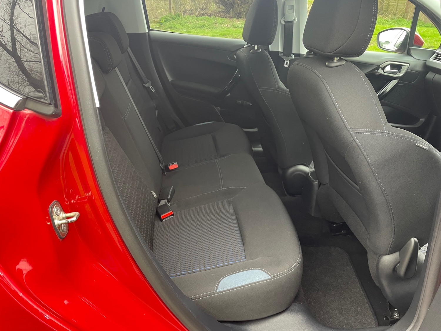 Used Peugeot 208 2014 for sale - 78045776: Photo 13