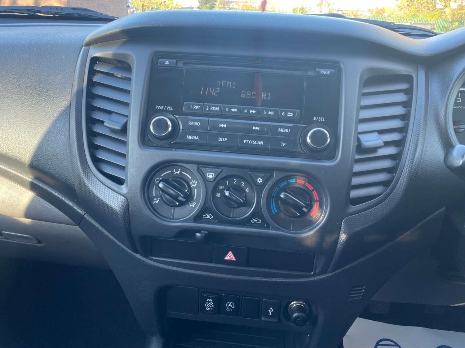 Used Mitsubishi L200 2016 for sale - 76649688: Photo 14