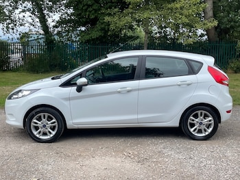 Used Ford Fiesta 2010 for sale - 75633133: Photo