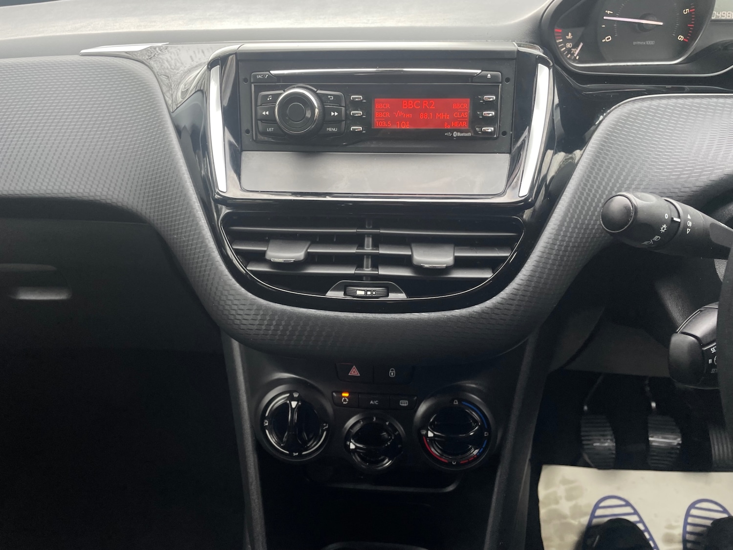 Used Peugeot 208 2017 for sale - 76588266: Photo 15