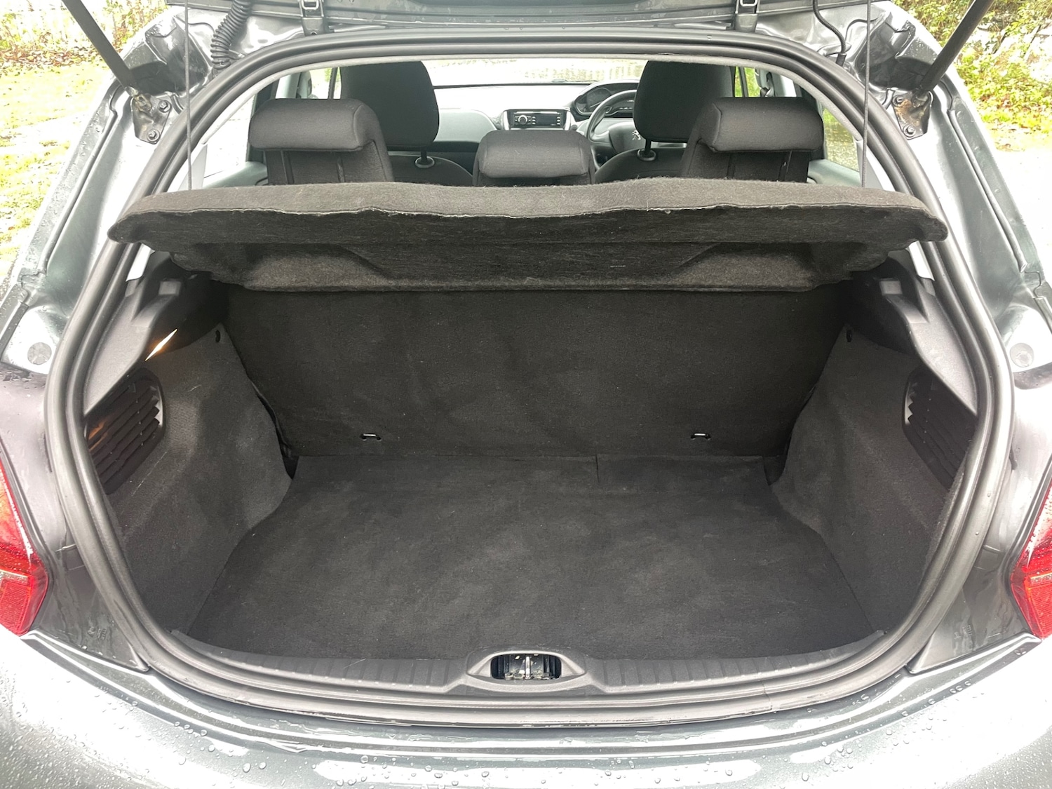 Used Peugeot 208 2017 for sale - 76588266: Photo 20