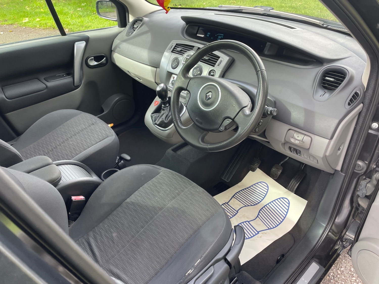 Used Renault Grand Scenic 2008 for sale - 76455660: Photo 9