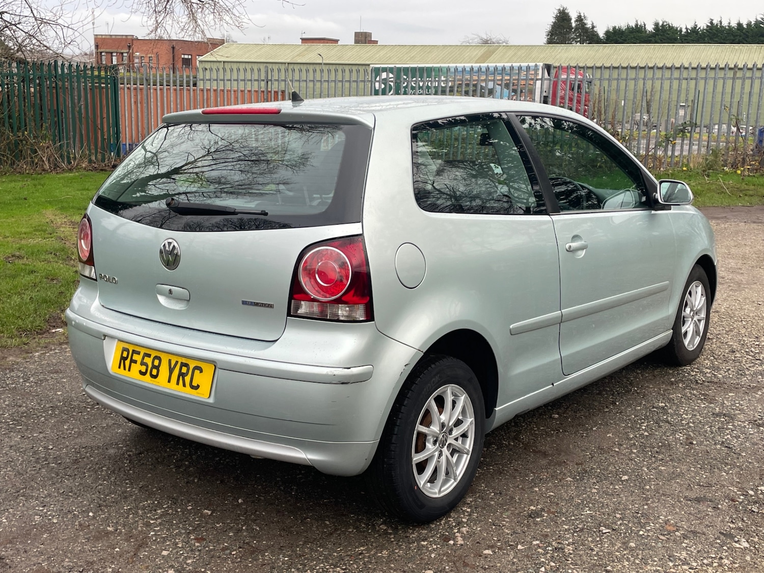 Used Volkswagen Polo 2009 for sale - 77097092: Photo 7