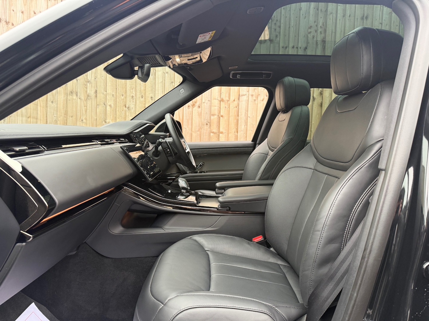 Used Land Rover Range Rover Sport 2025 for sale - 77465922: Photo 8