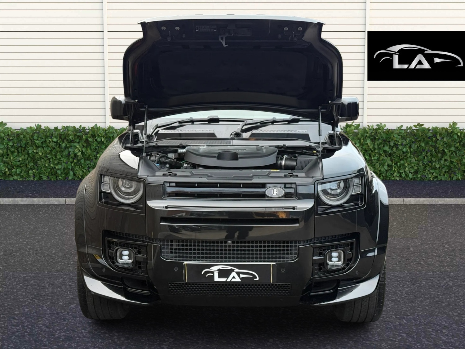 Used Land Rover Defender 2025 for sale - 78031331: Photo 13