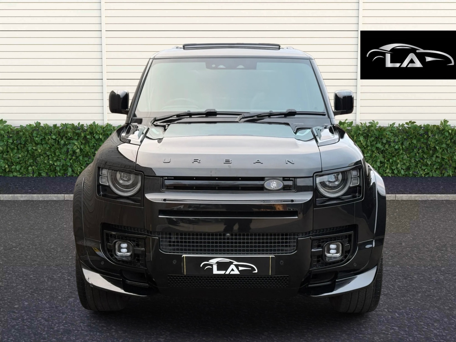 Used Land Rover Defender 2025 for sale - 78031331: Photo 4