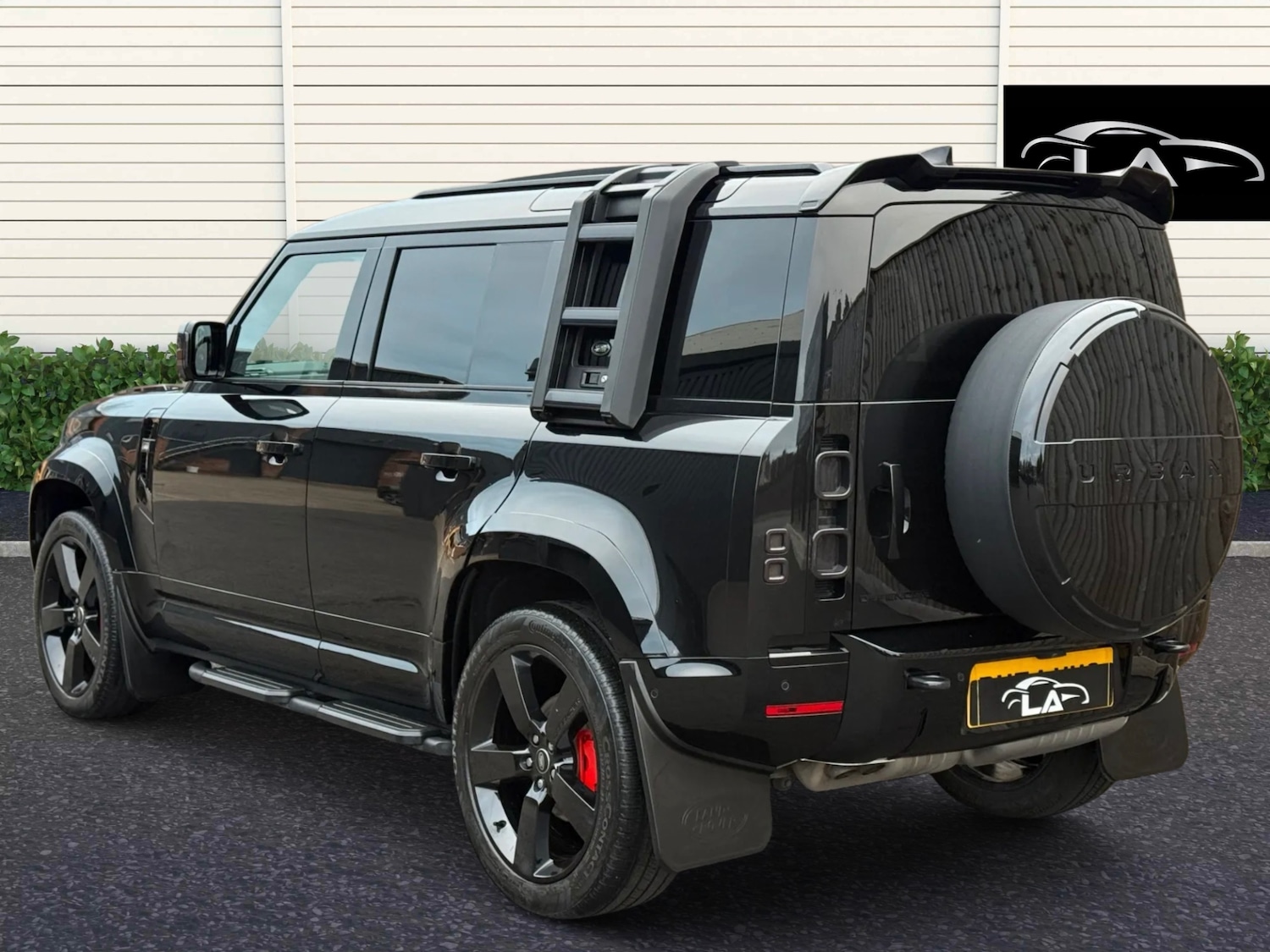 Used Land Rover Defender 2025 for sale - 78031331: Photo 5