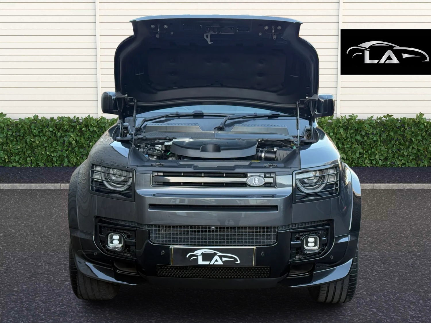 Used Land Rover Defender 2023 for sale - 77903664: Photo 13