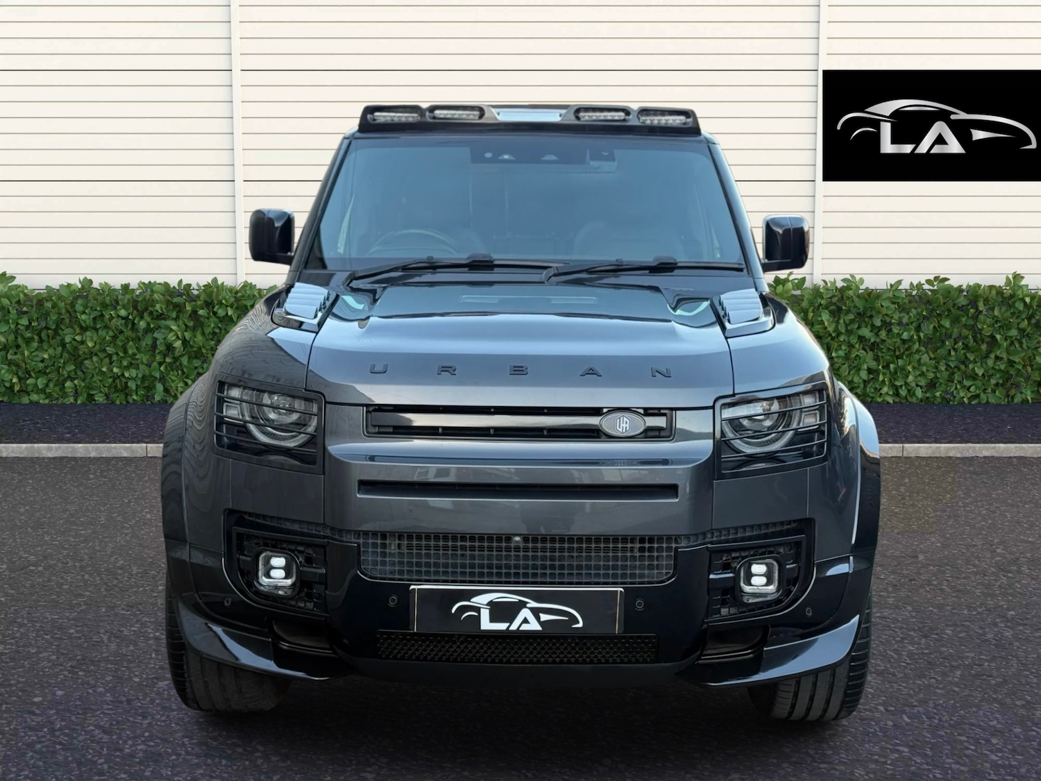 Used Land Rover Defender 2023 for sale - 77903664: Photo 4