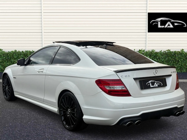 Used Mercedes-Benz C-Class 2012 for sale - 73188340: Photo 5