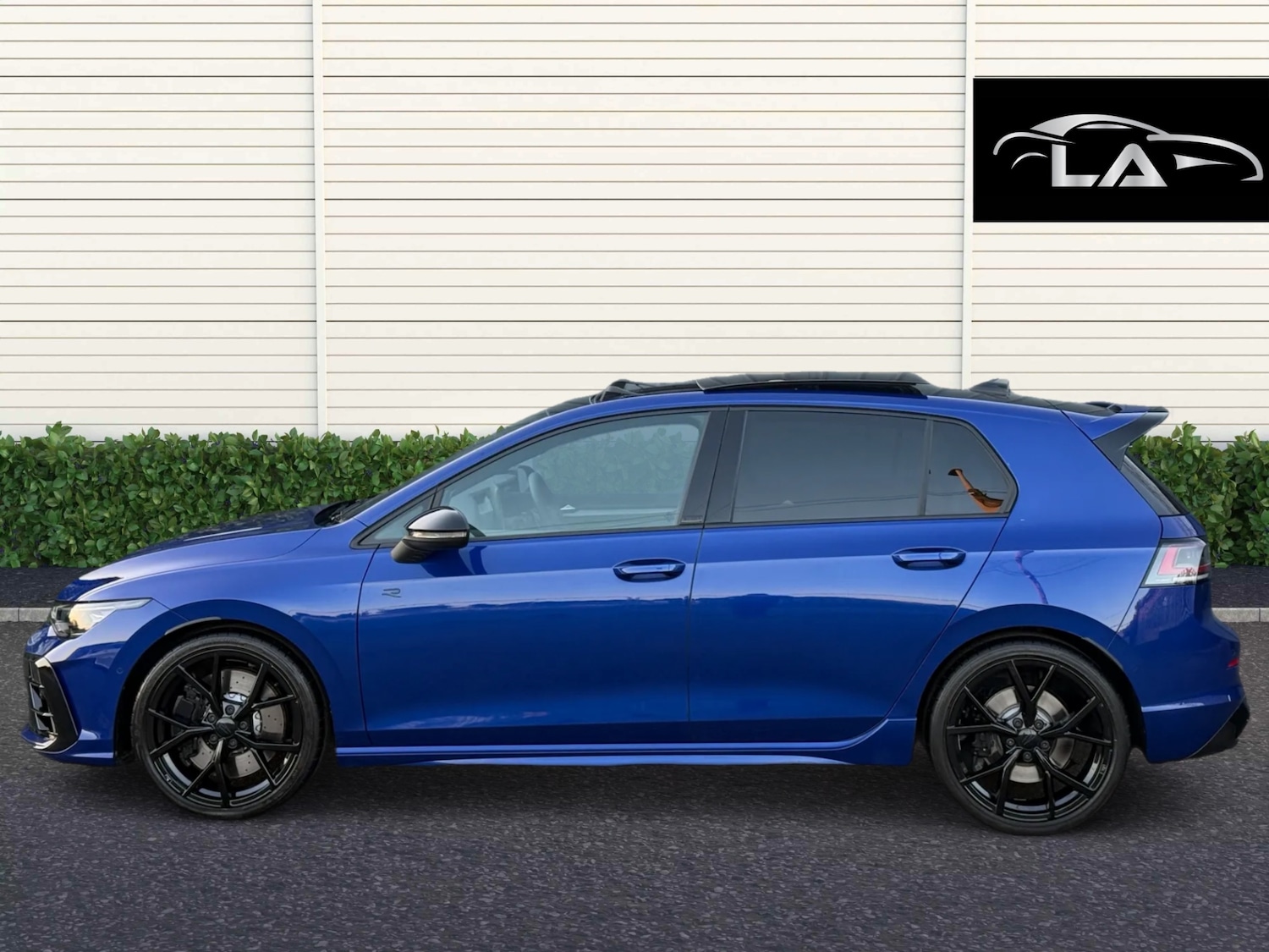 Used Volkswagen Golf 2025 for sale - 75999249: Photo 3