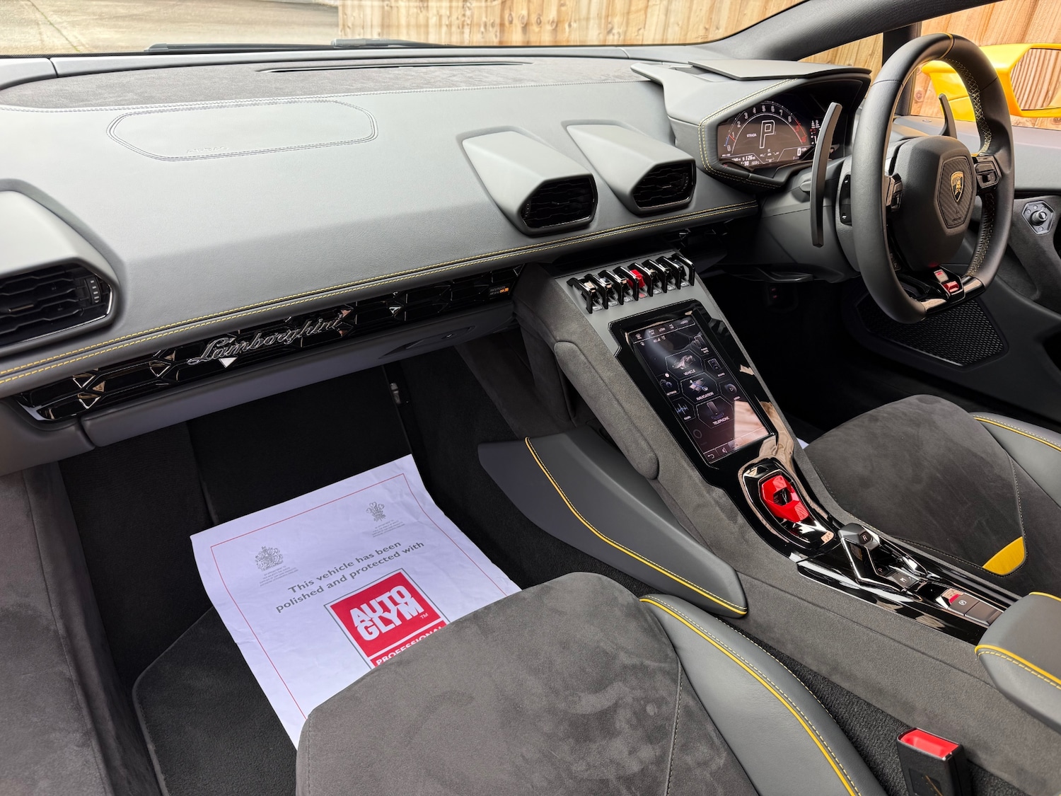 Used Lamborghini Huracan 2023 for sale - 77694433: Photo 10