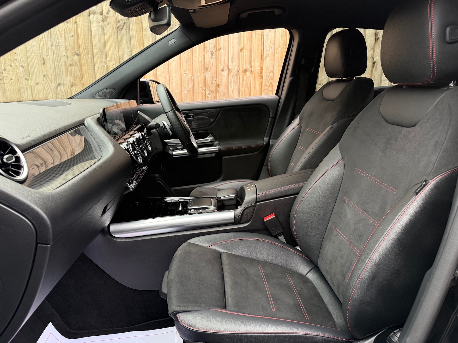 Used Mercedes-Benz GLA 2021 for sale - 77024112: Photo 11