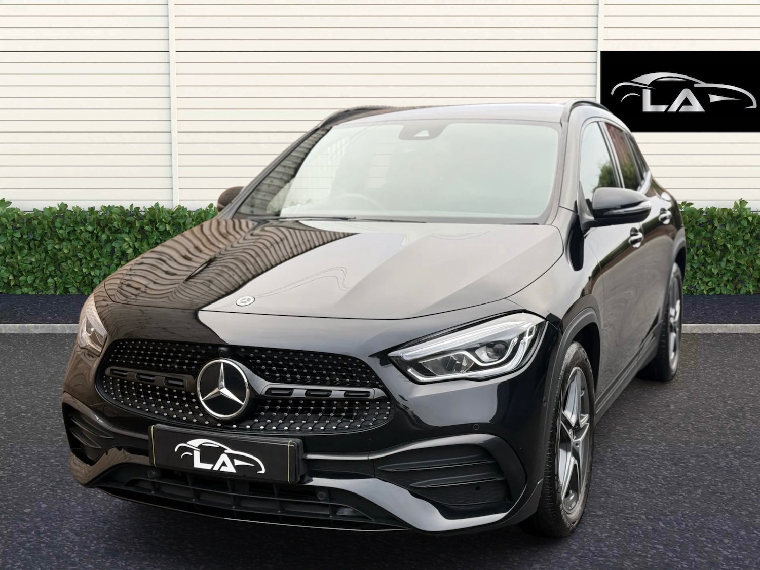Used Mercedes-Benz GLA 2021 for sale - 77024112: Photo 2