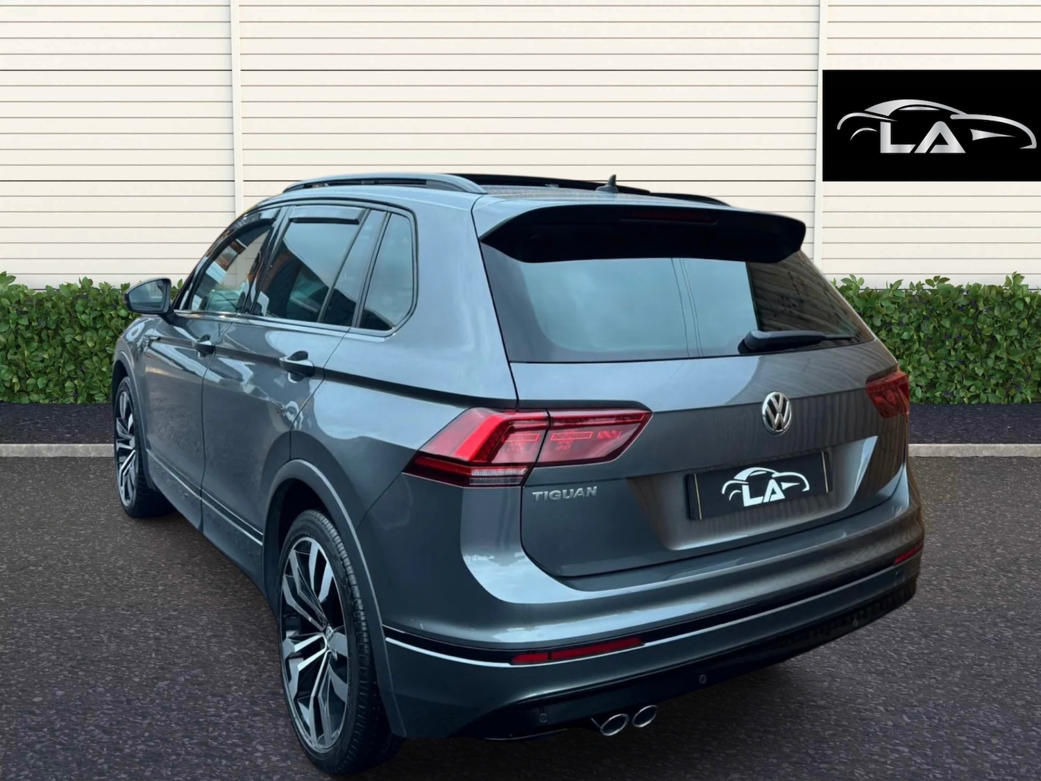 Used Volkswagen Tiguan 2018 for sale - 76946813: Photo 6