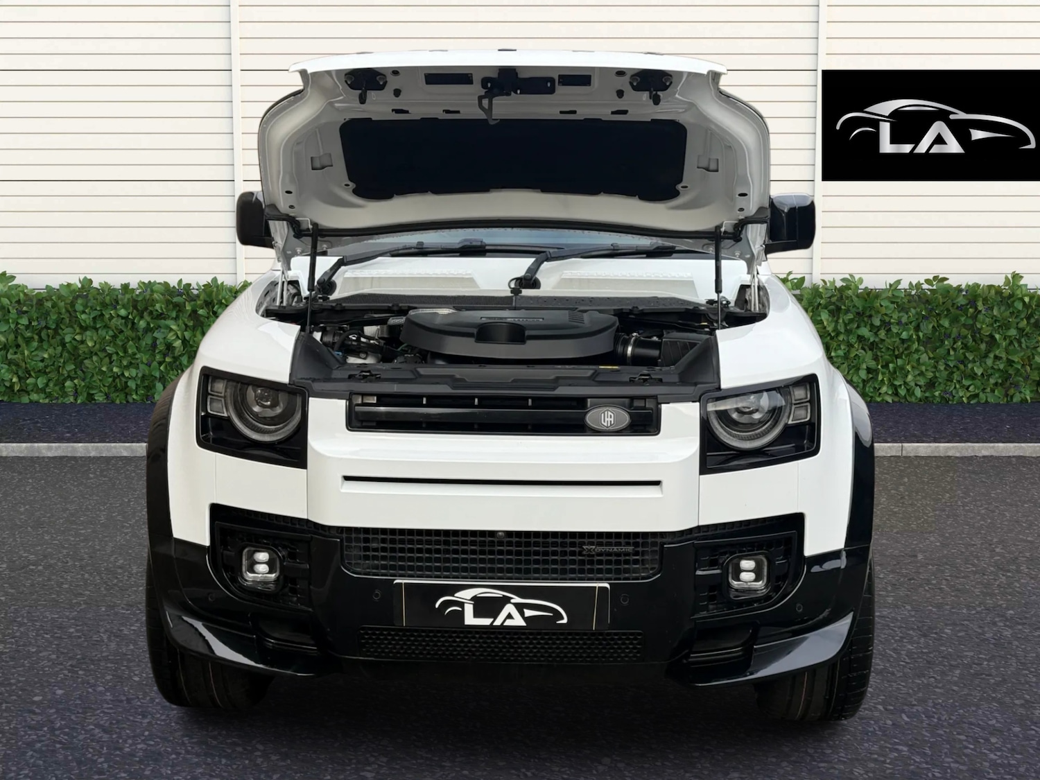 Used Land Rover Defender 2023 for sale - 77437990: Photo 12