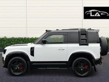 Used Land Rover Defender 2023 for sale - 77437990: Photo