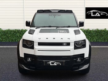 Used Land Rover Defender 2023 for sale - 77437990: Photo