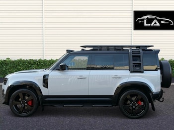 Used Land Rover Defender 2026 for sale - 79495479: Photo