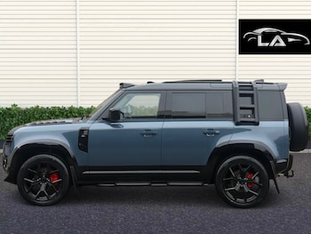 Used Land Rover Defender 2025 for sale - 77802091: Photo